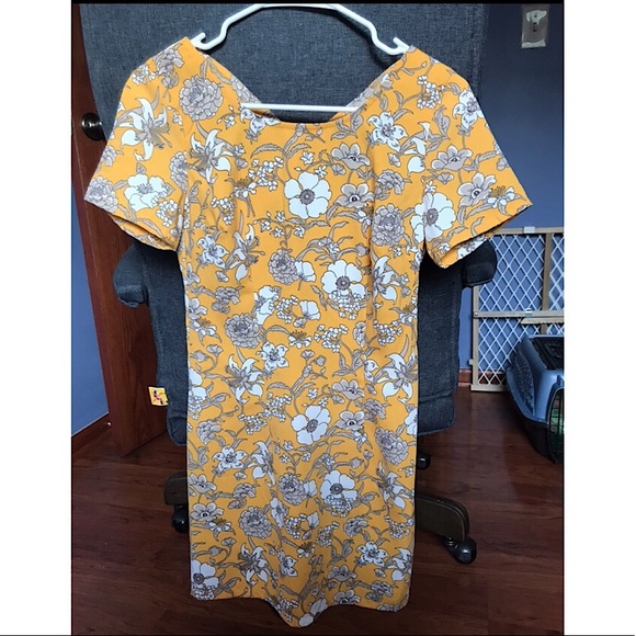 Yellow Flower Print Mini Dress - Picture 6 of 7
